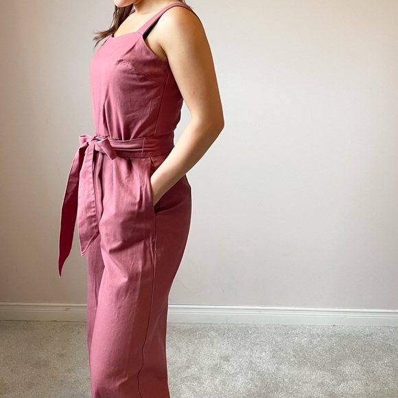 OLD NAVY JUMPSUIT SIZE XSMALL - Picture 2 of 6